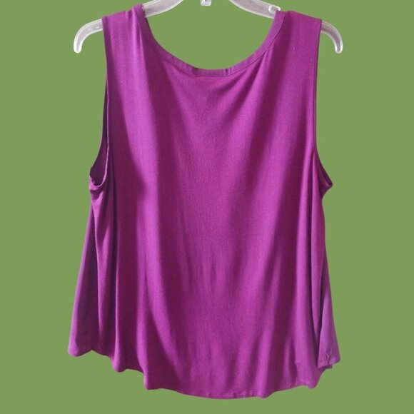 Dana Buchman Sleeveless Blouse Top Keyhole With Gold Bar Plum Wine   XLarge - Picture 2 of 9